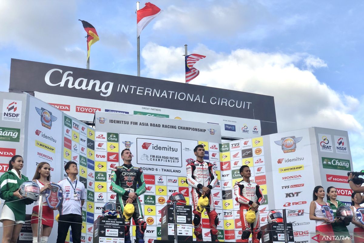 Pembalap Indonesia Andi Gilang juarai ARRC kelas ASB1000 Thailand
