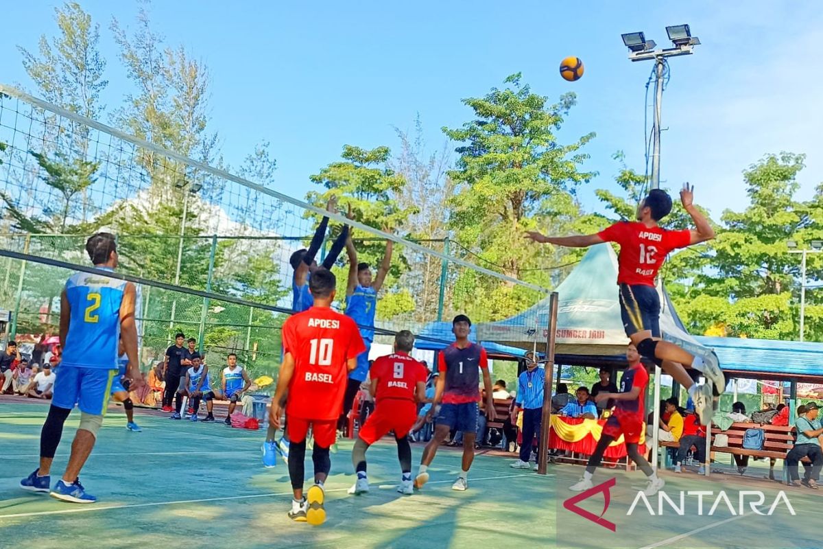 Delapan Tim Bola Voli Bupati Cup Bangka Selatan melaju ke semifinal