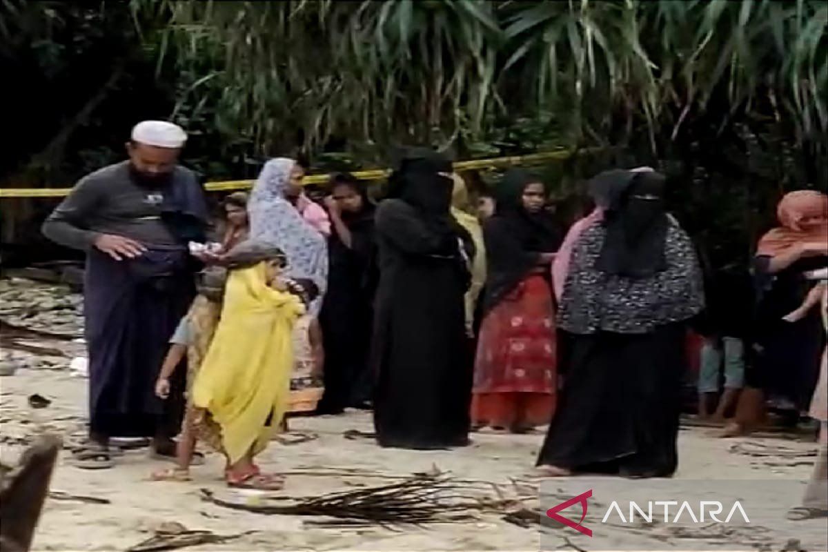 139 imigran Rohingya kembali mendarat di Sabang, warga menolak
