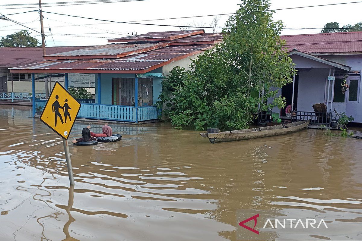 Banjir di Kapuas Hulu Kalbar meluas warga diminta siaga dan waspada