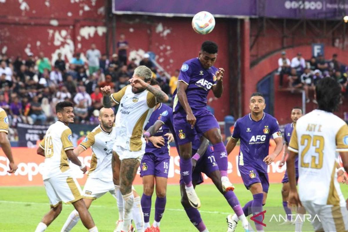 Foto Liga 1 - Persik Kediri vs Dewa United tanpa gol