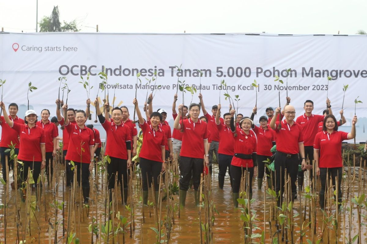 OCBC Indonesia komitmen melestarikan lingkungan