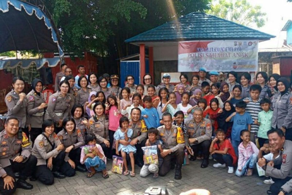 Polda Sulawesi Utara gelar "Polisi Sahabat Anak" di Bitung