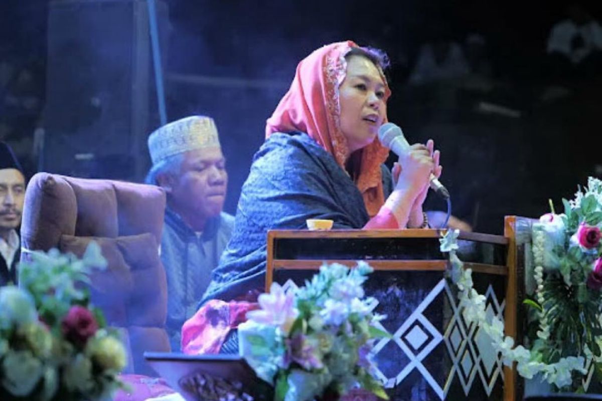 Yenny Wahid sampaikan program Ganjar-Mahfud di pondok pesantren