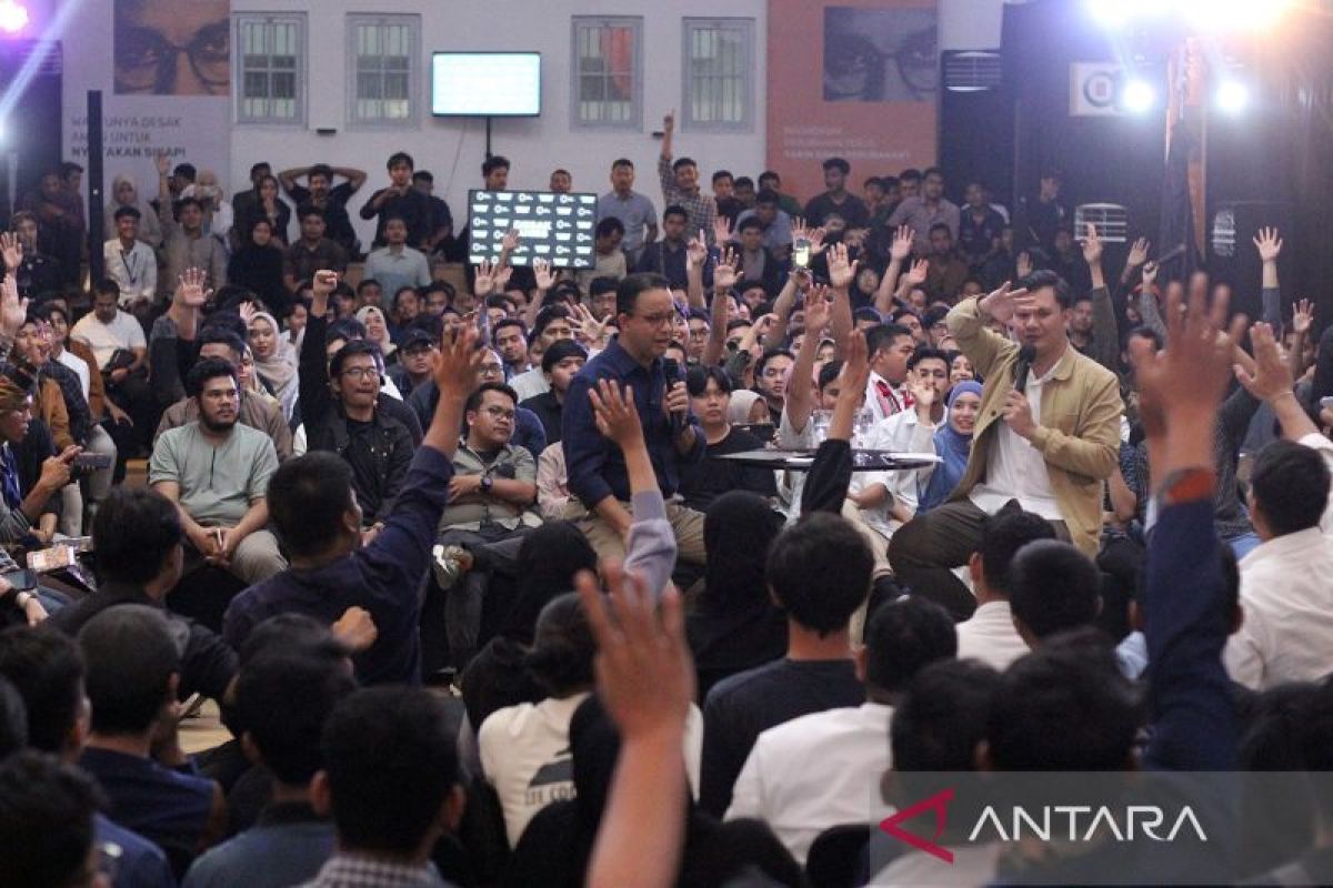 Anies Baswedan Kampanye Bersama Mahasiswa Dan Pemuda Di Medan. - ANTARA ...