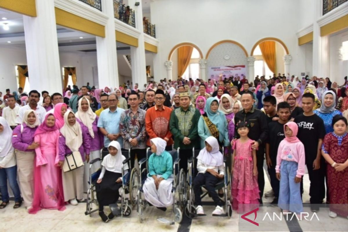 Gubernur Gorontalo minta desain kantor ramah disabilitas