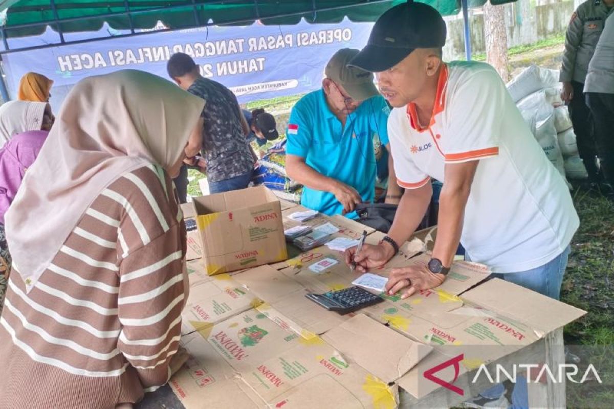 Tekan inflasi, Pemerintah Aceh buka pasar murah di Aceh Jaya