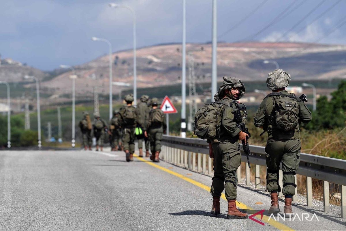 Pasukan Israel dan Hizbullah kembali baku tembak, masuki hari ketiga