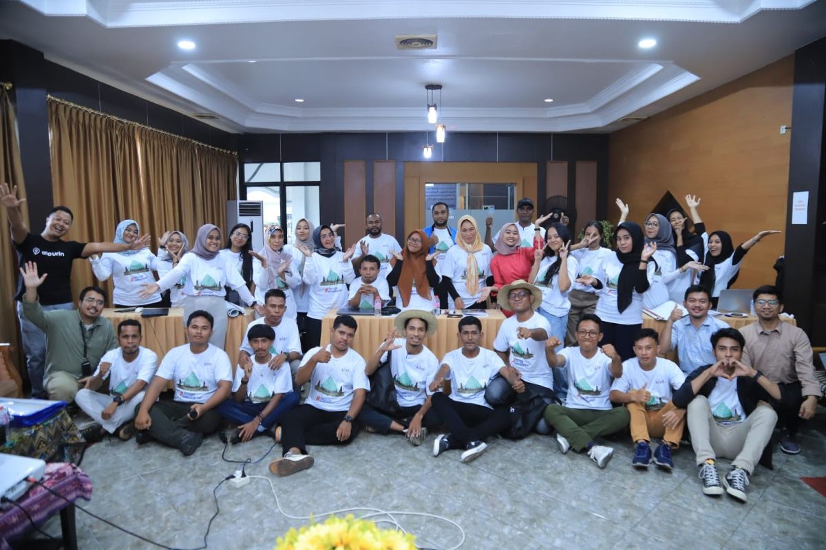BAKTI Kemenkominfo gandeng Atourin dukung digitalisasi 15 kampung wisata di Kota Ternate