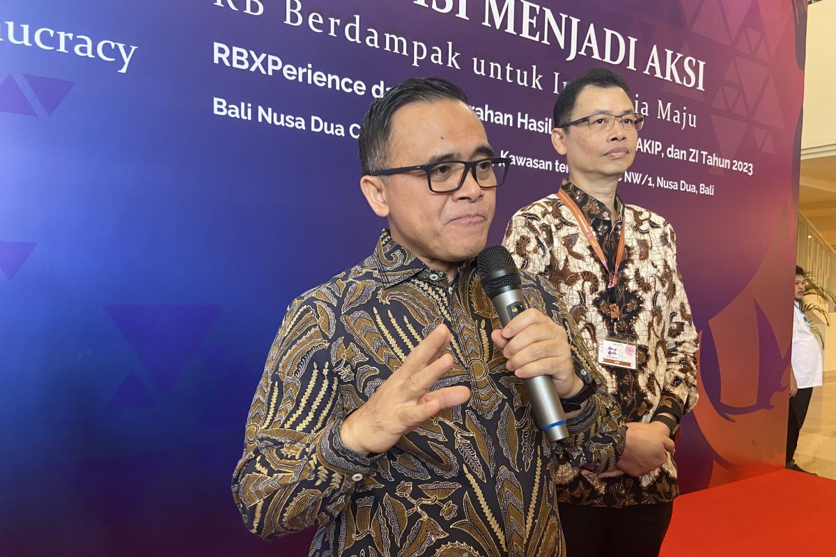 Menpan RBapresiasi semangat MA digitalisasikanpengadilan