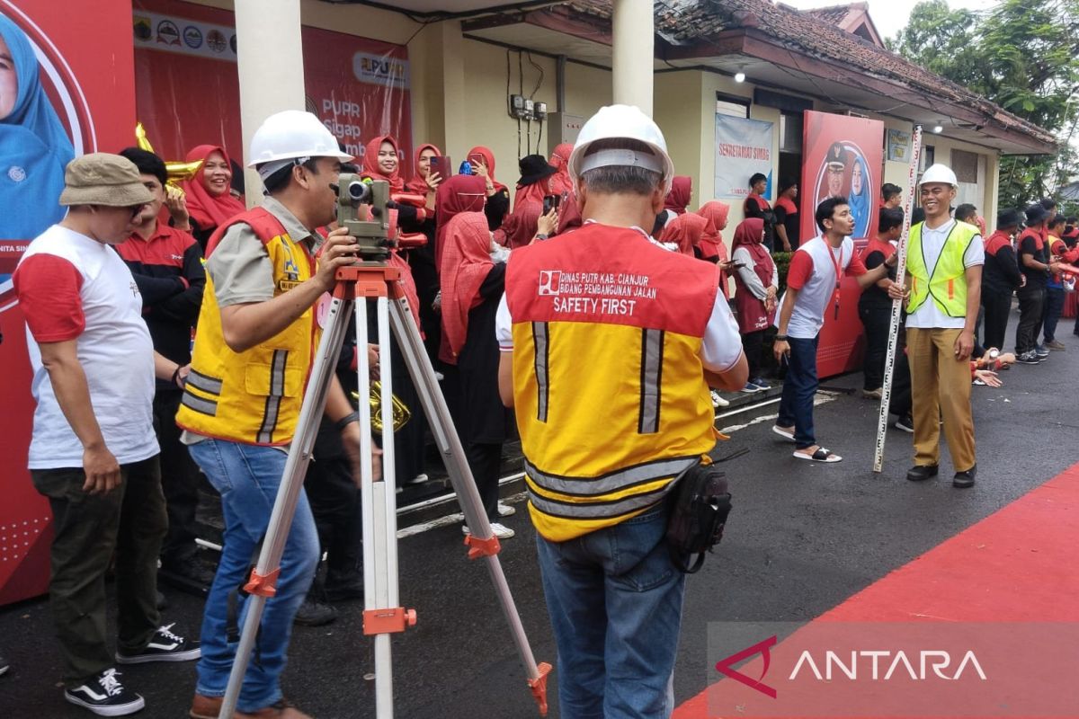 Dinas PUTR Cianjur meluncurkan aplikasi Modis atasi banjir