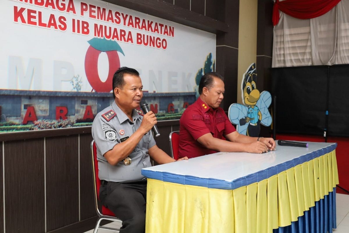 Kakanwil Kemenkumham Jambi  beri penguatan pegawai di Lapas Kelas IIB Muara Bungo dan Muara Tebo