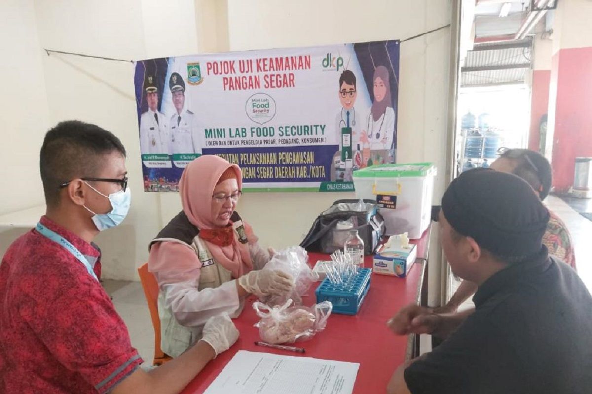 Masyarakat Kota Tangerang diajak manfaatkan pojok uji keamanan pangan