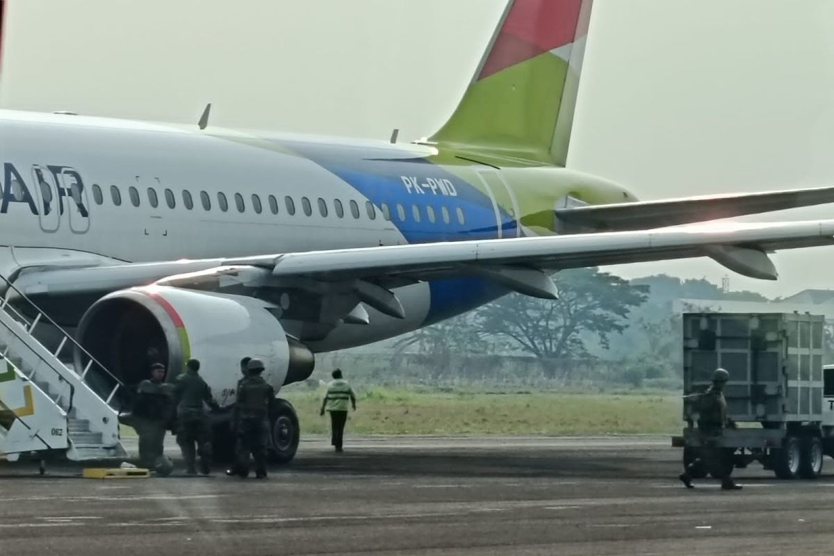 Pesawat Pelita Air terlambat terbang karena bercanda bom