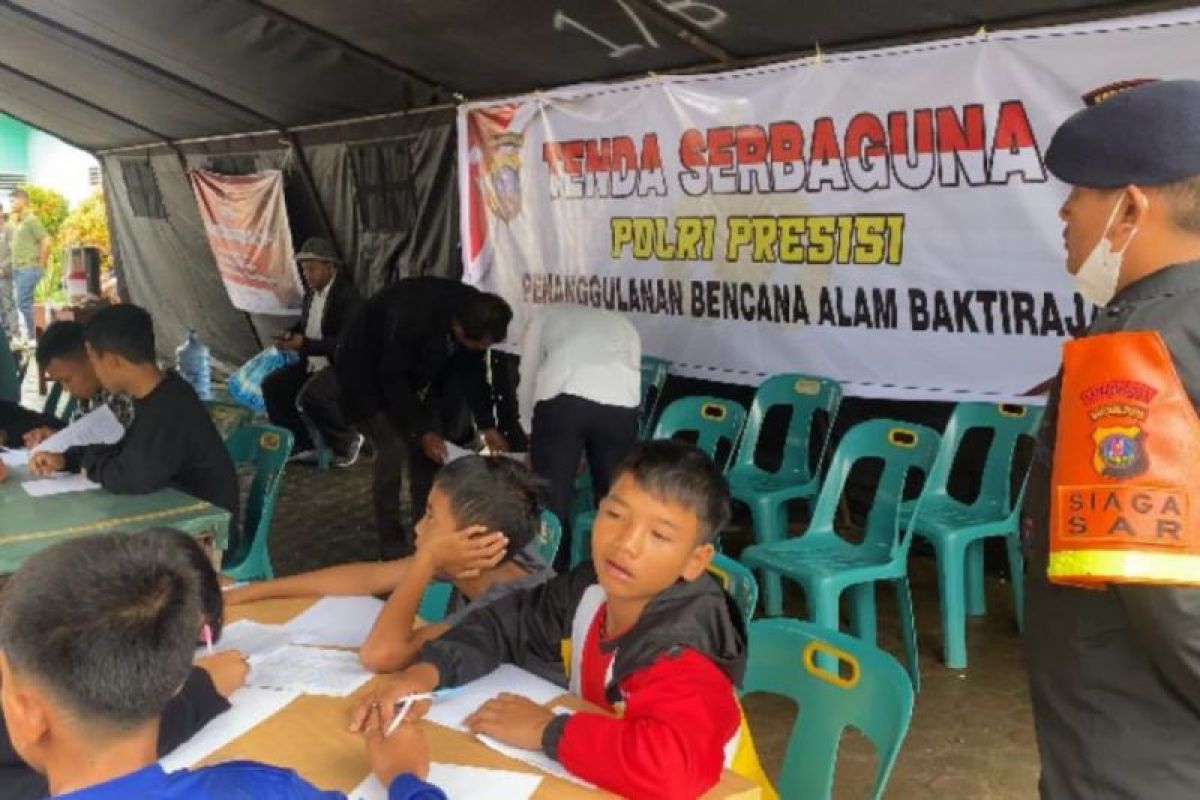 Polda Sumut dirikan tenda untuk tempat ujian siswa di Humbahas