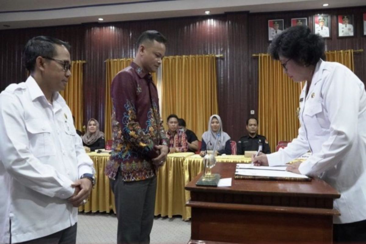 Pemkab Lamandau tandatangani NPHD dengan KPU dan Bawaslu