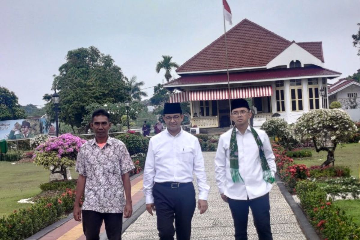 Kampanye di Bengkulu, Anies kunjungi rumah pengasingan Bung Karno