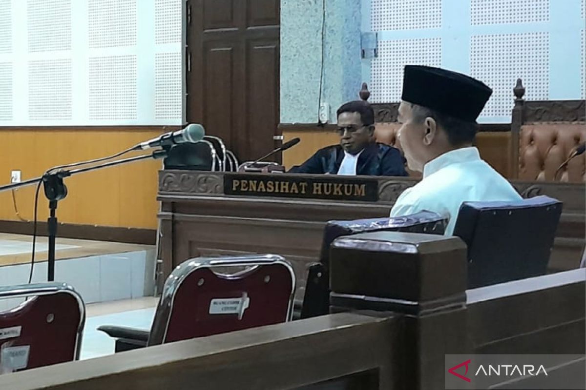 Jaksa menuntut mantan Direktur RSUD Sumbawa 7 tahun penjara