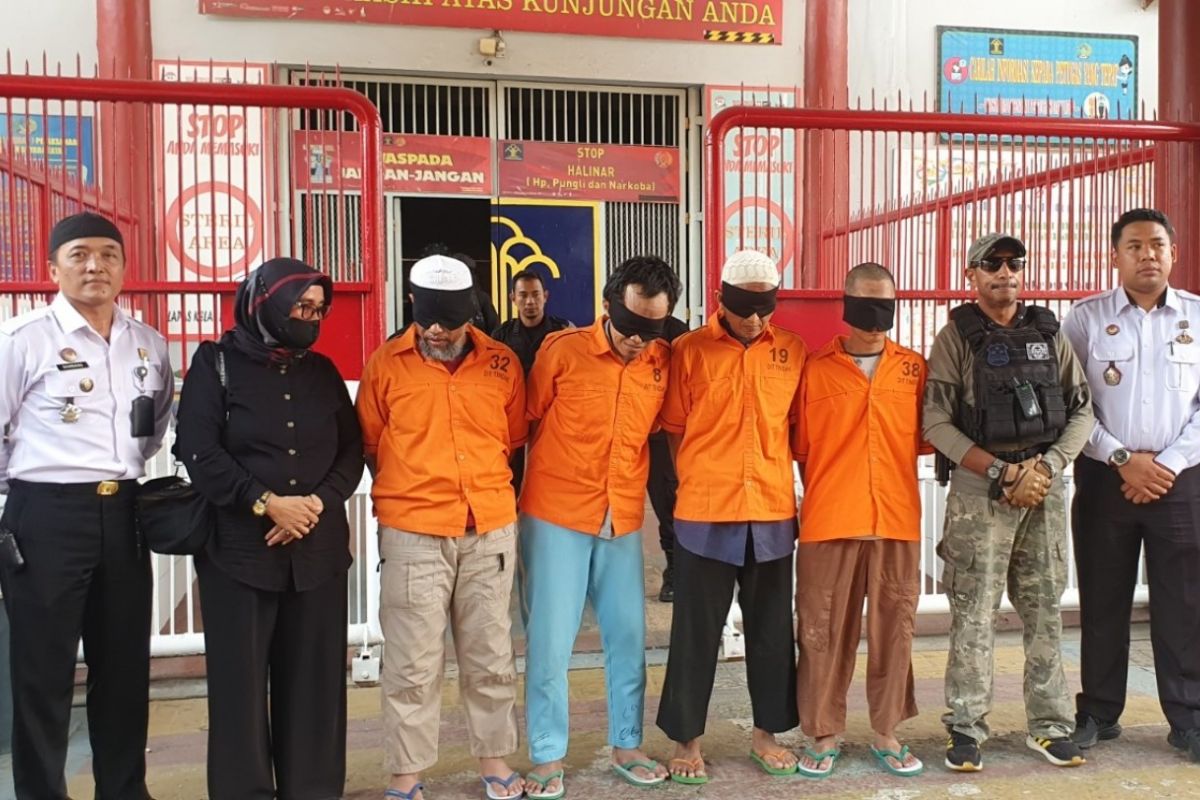 Tujuh lapas di Jatim terima pelimpahan 23 narapidana terorisme