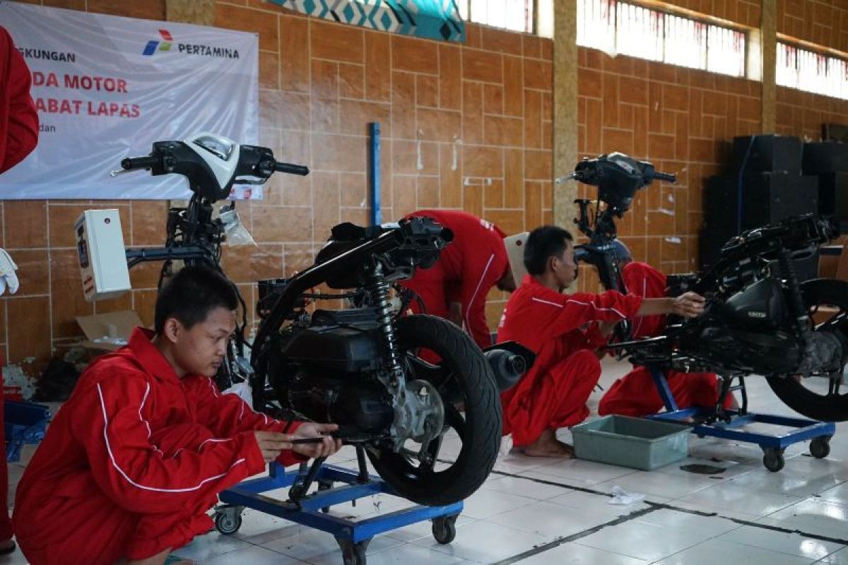 Pertamina gandeng Lapas Sidoarjo hadirkan bengkel 