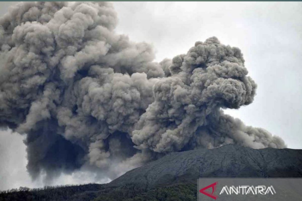 Hoaks! Gunung Tangkuban Perahu erupsi 7 Desember