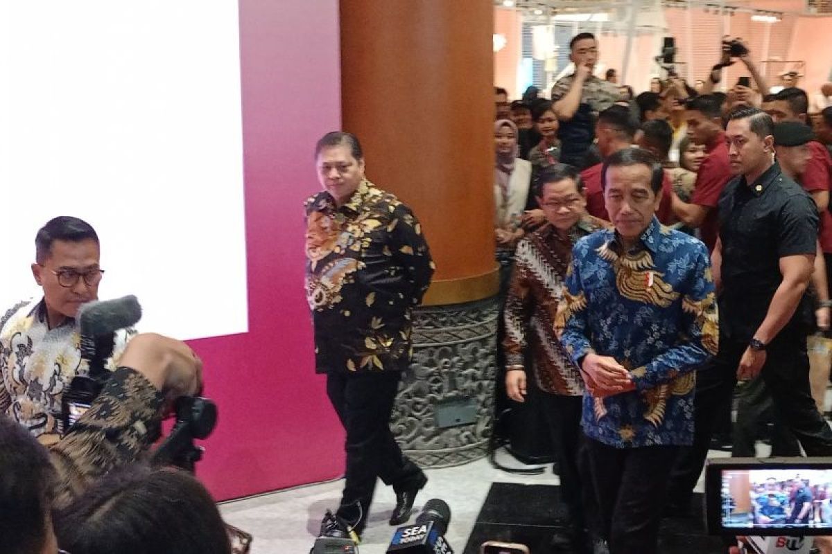 Presiden Jokowi minta pembiayaan terhadap Usaha Mikro, Kecil dan Menengah terus dipermudah