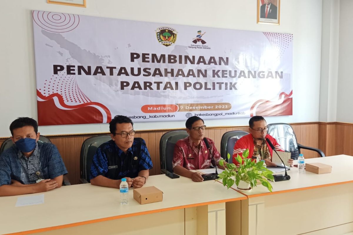 Madiun Jatim gelar pembinaan penatausahaan bantuan keuangan parpol