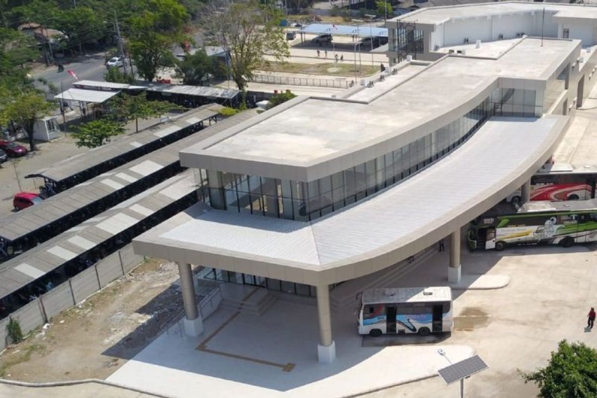 Terminal Kota Madiun siapkan sarpras hadapi angkutan Natal dan Tahun Baru