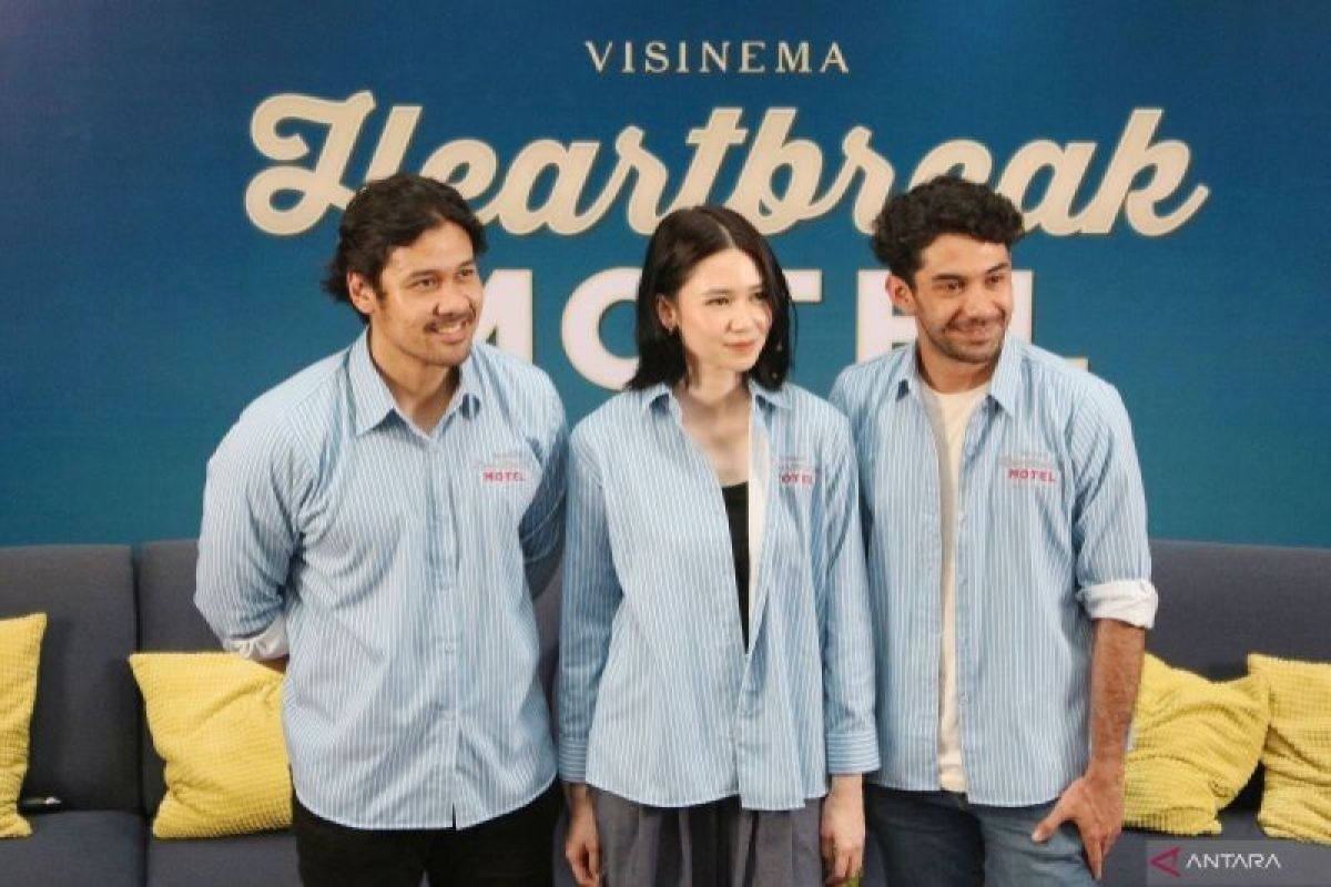 Tiga aktor ini tak temukan alasan untuk menolak tawaran di "Heartbreak Motel"
