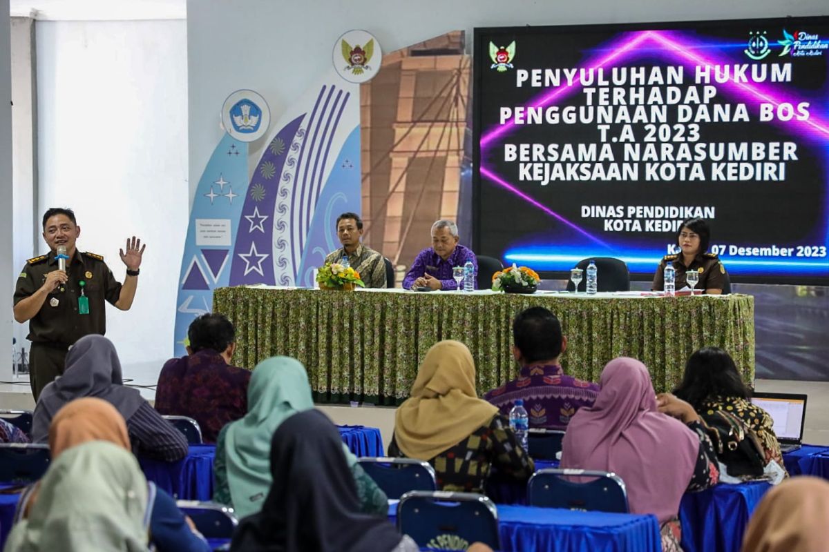 Pemkot Kediri gandeng kejaksaan beri penyuluhan hukum