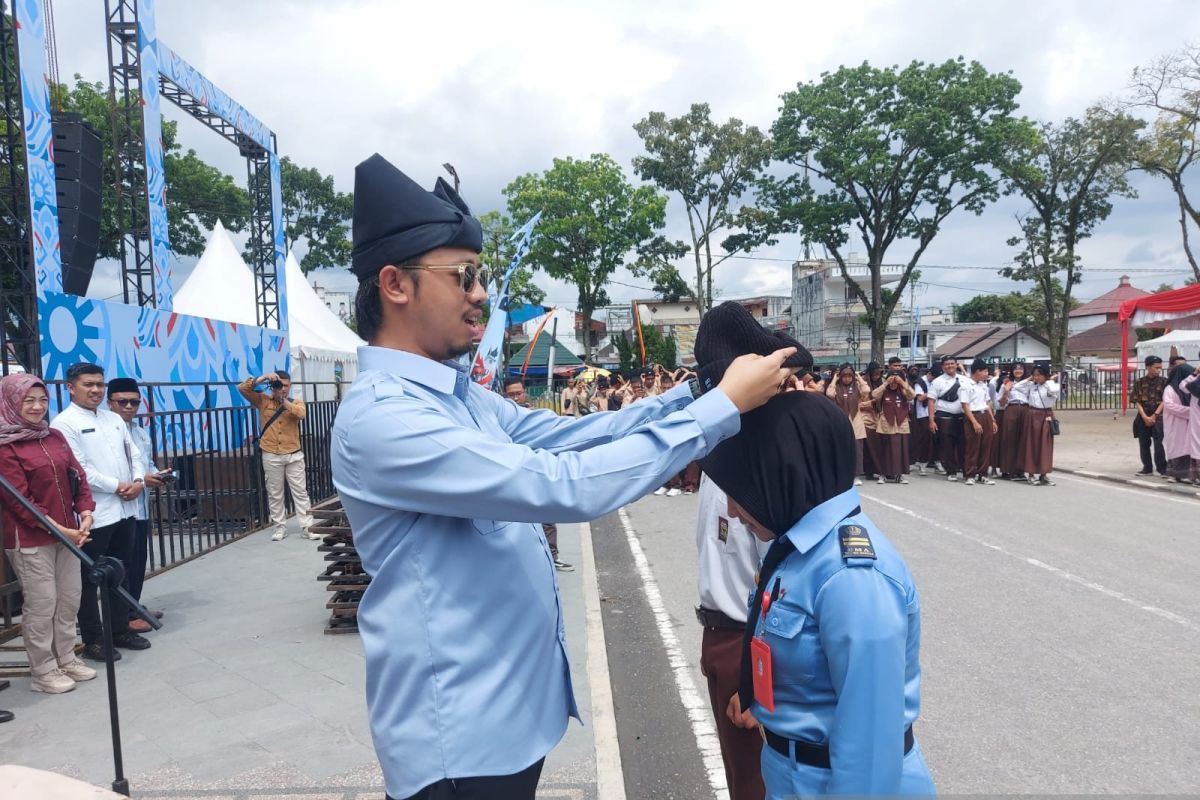 Diikuti peserta hingga asal Malaysia, Pedati Bukittinggi kukuhkan 1.000 relawan