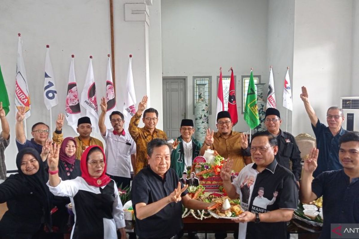 TPD Ganjar-Mahfud Jatim resmikan posko pemenangan di gedung bersejarah