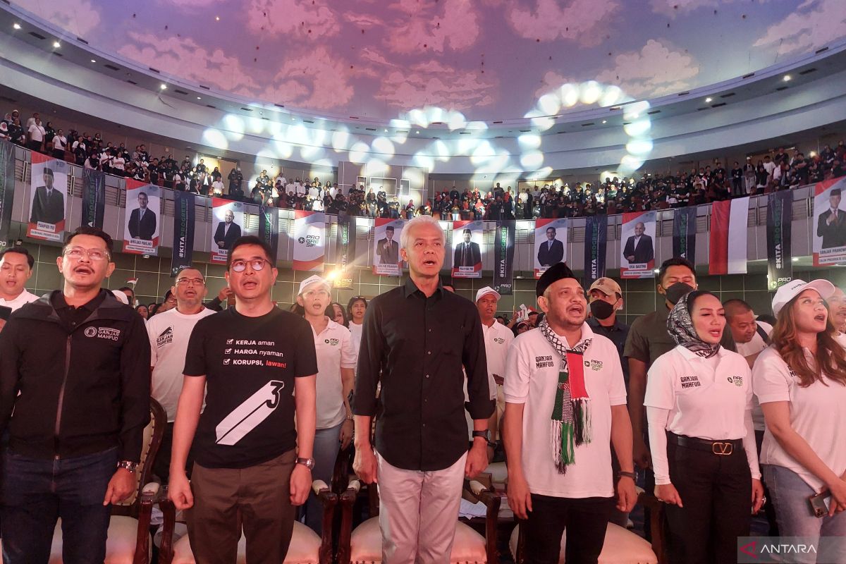 Ganjar Pranowo dapat sambutan meriah dalam acara deklarasi Progresif