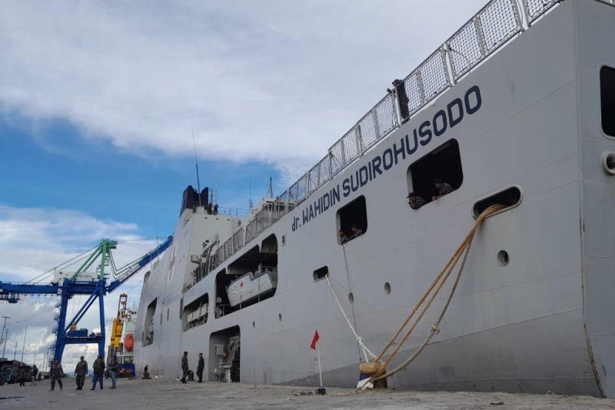 TNI AL siapkan KRI dr Wahidin S di Maluku Utara untuk pengobatan kesehatan