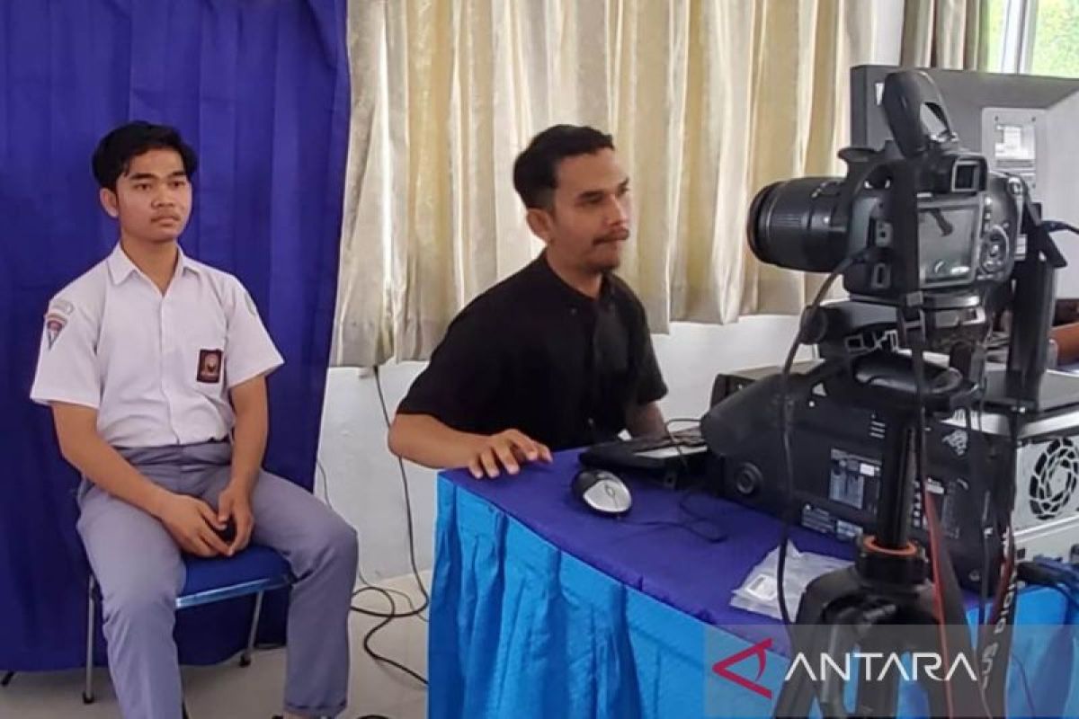 Disdukcapil Aceh Barat tingkatkan perekaman E-KTP pelajar