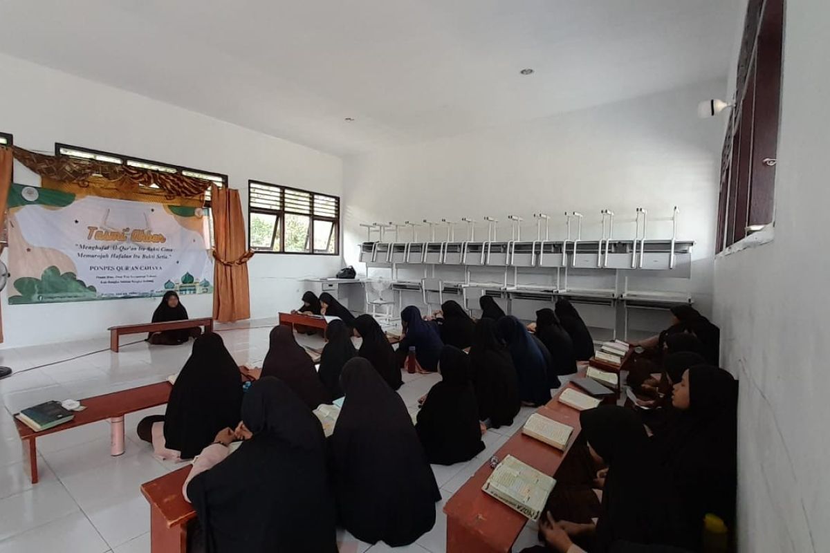 Dukung kemajuan pendidikan, PT Timah beri bantuan ke Pondok Pesantren Qur'an Cahaya Toboali