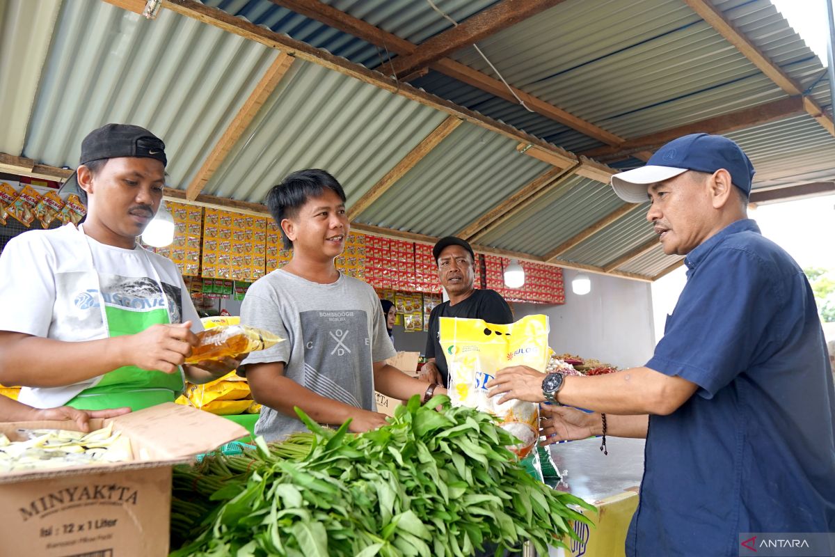 Bulog dan mitra gelar pasar murah bahan pokok di Gorontalo