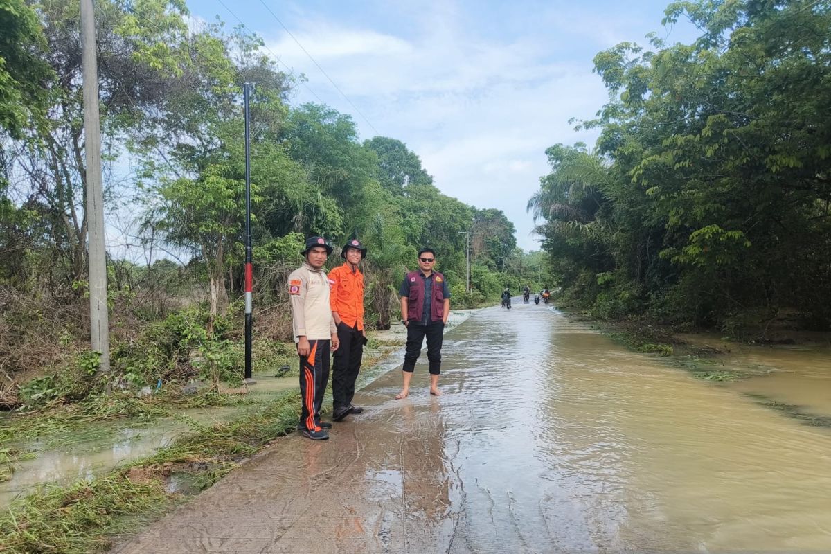 OKU Timur ingatkan warga di Kecamatan Belitang waspada banjir