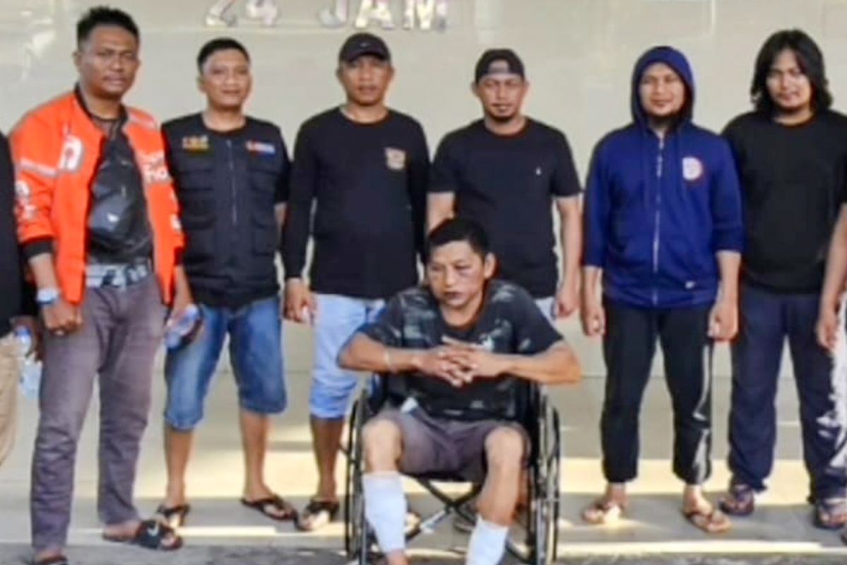 Polisi membekuk dua pelaku perampokan di SPBU Maros