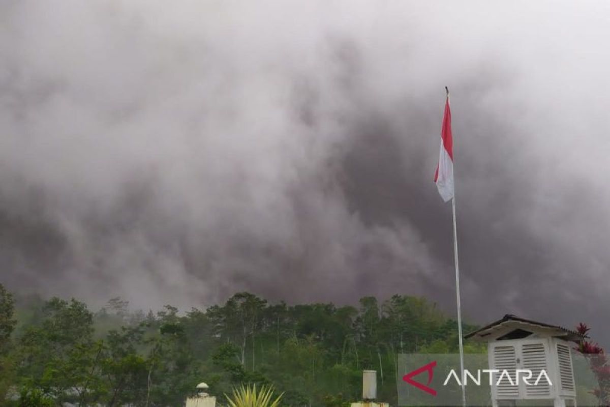 10 desa di Kabupaten Magelang terdampak abu Merapi