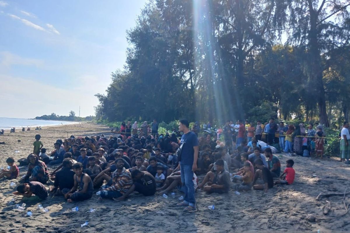 Sempat ditolak, pengungsi Rohingya tetap mendarat di Pidie