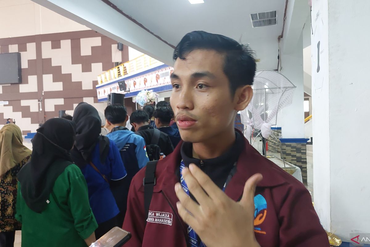 Mahasiswa UNIB tunggu peserta pemilu adu argumen di kampus