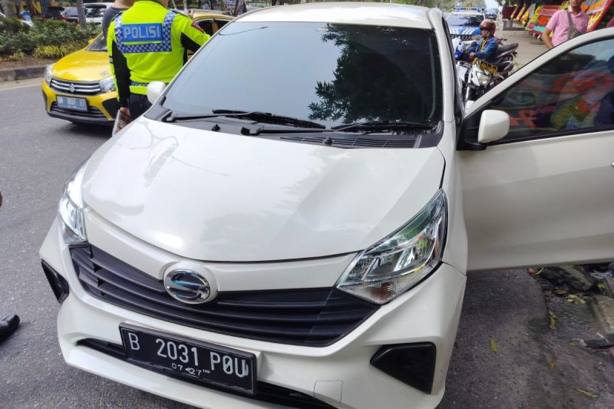 Pengemudi tabrak petugas kebersihan di Pekanbaru, sopirnya justru tewas