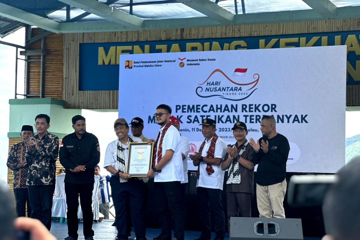 PLN dukung festival bakar 26 ribu tusuk sate ikan pada pagelaran Hari Nusantara di Tidore