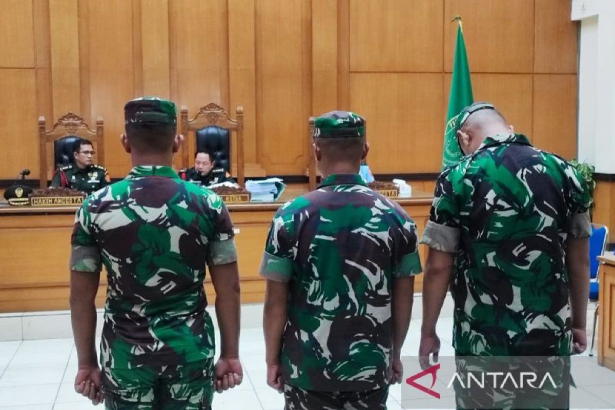 Hakim tak sepakat dengan tuntutan vonis mati tiga oknum TNI