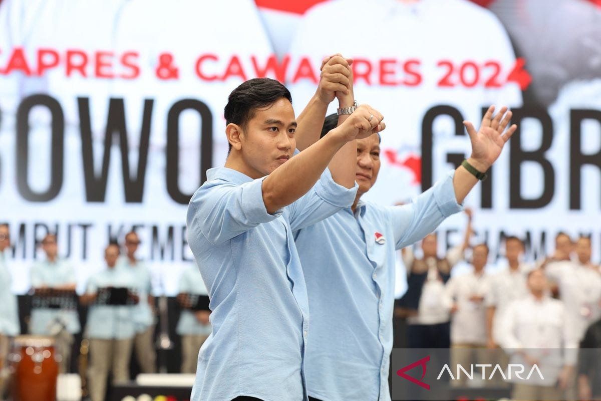 Jelang debat, Gibran tetap kampanye dan Prabowo ke Halim