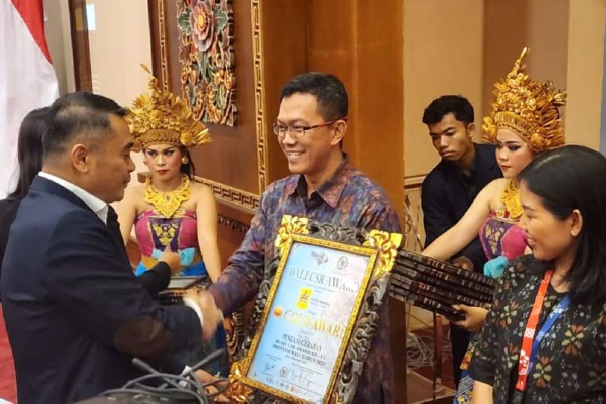 PLN UID Bali raih penghargaan emas di ajang Bali BUMN CSR Award 2023