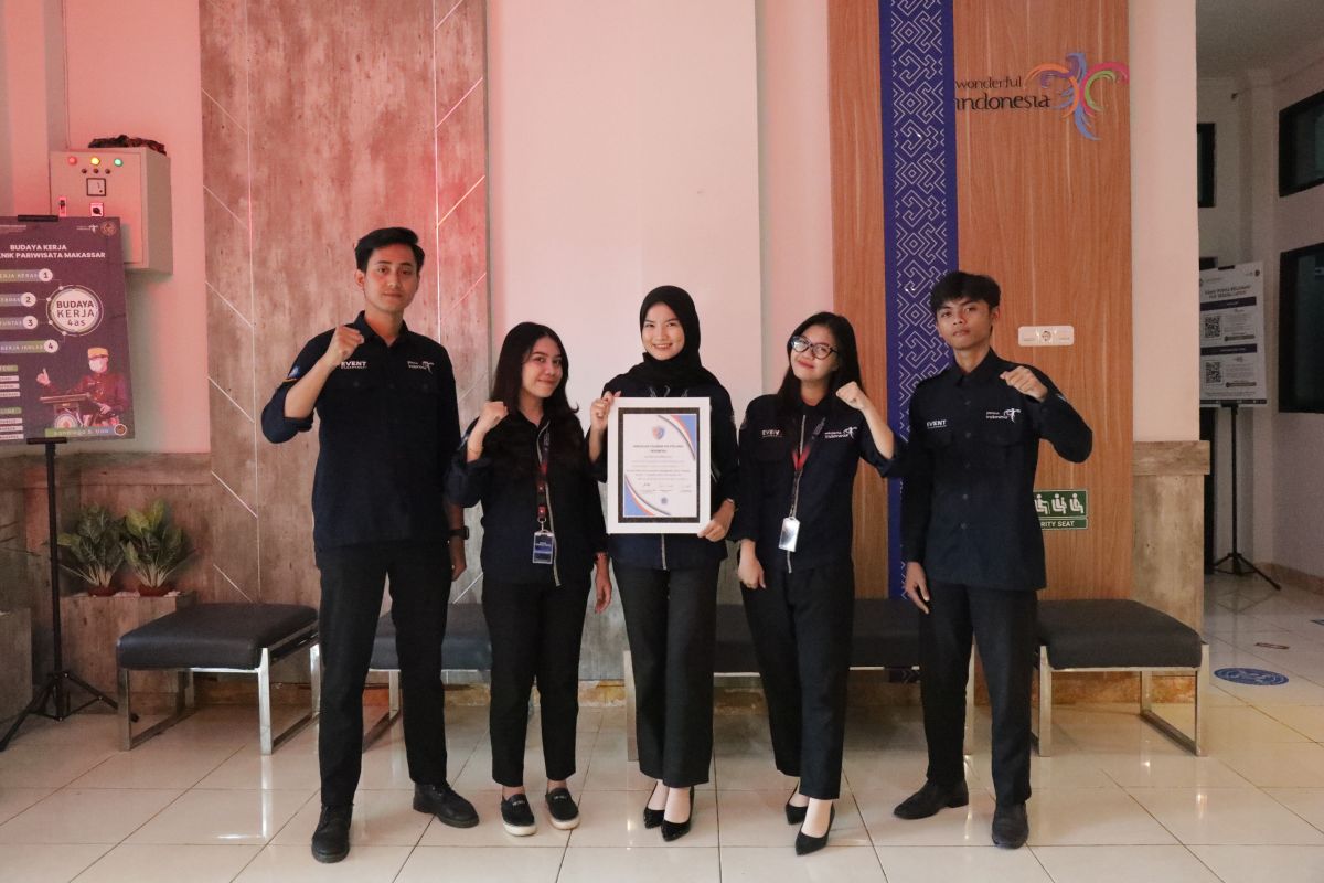 Poltekpar Makassar meraih penghargaan dari Asia Pasific Institute
