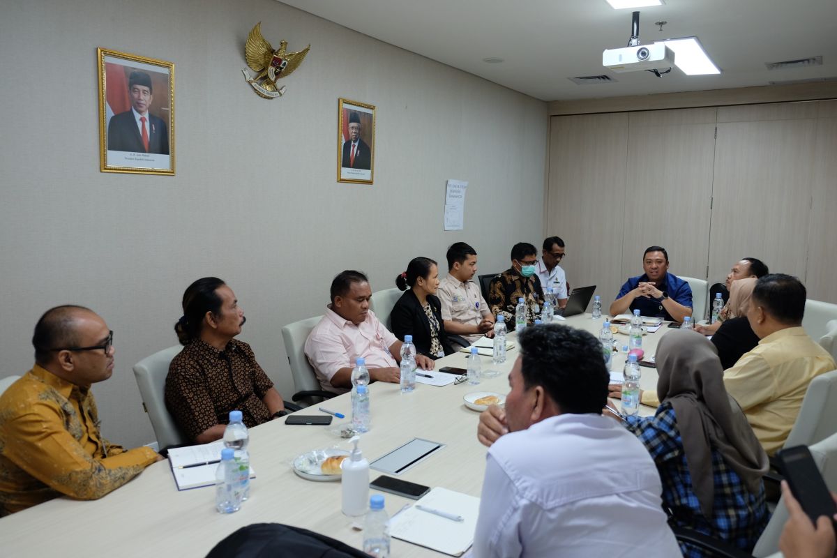 Kemenhub membahas perlindungan pelaut bersama serikat buruh maritim