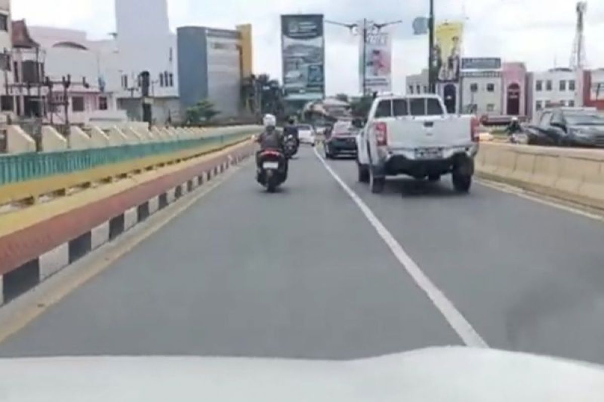 Lima tersangka korupsi proyek flyover Riau dicegah ke luar negeri